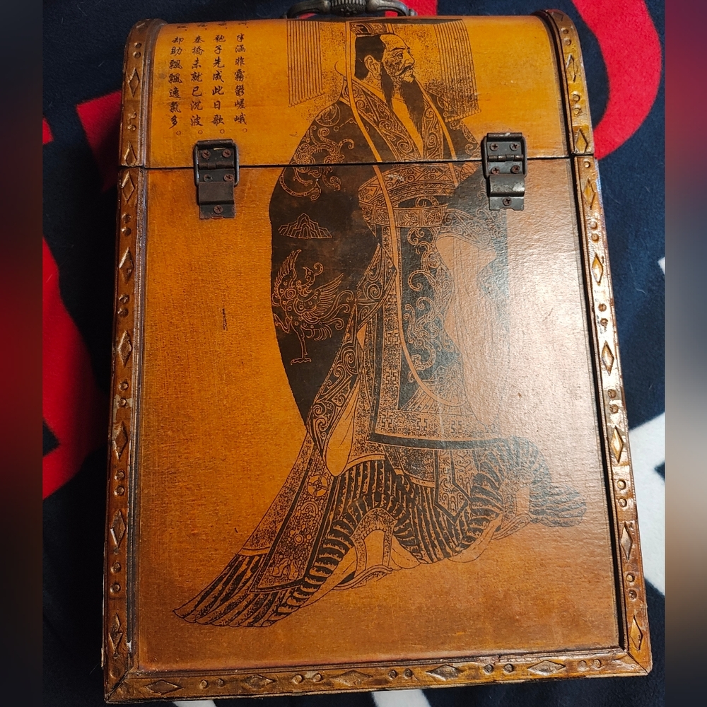 Oriental box